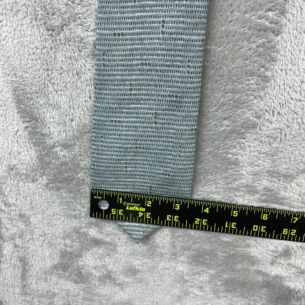 Perry Ellis Men's Classic 100% Silk Neck Tie - Picture 2 of 6